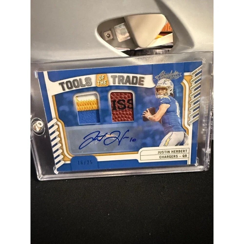 2022 Absolute Tools Of The Trade Justin Herbert Auto /25 And Auto Helmet
